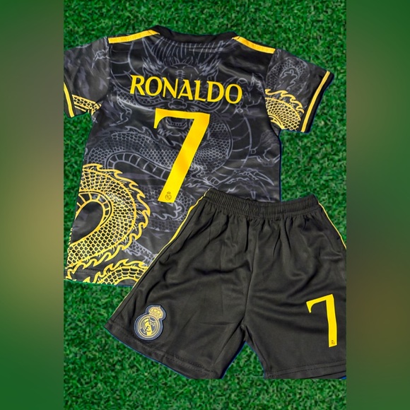 Kids Ronaldo Soccer Jersey and Tea! Rare Black Dragon Edition 2 Piece Set - Picture 2 of 3